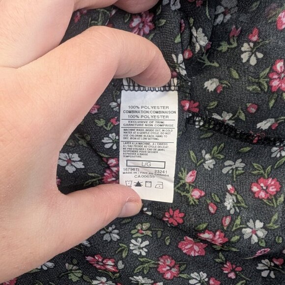 Black floral sleeveless top shirt blouse flowy draped lightweight boho - Large - Picture 10 of 10